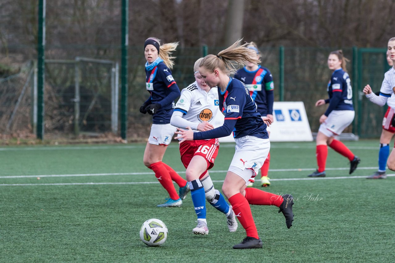 Bild 101 - wBJ HSV - F Holstein Kiel : Ergebnis: 0:6